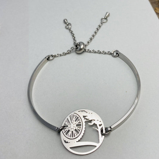 Wolf Pack Large Charm Bracelet