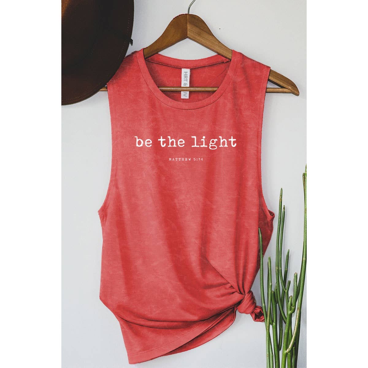 BE THE LIGHT GRAPHIC TANK TOP