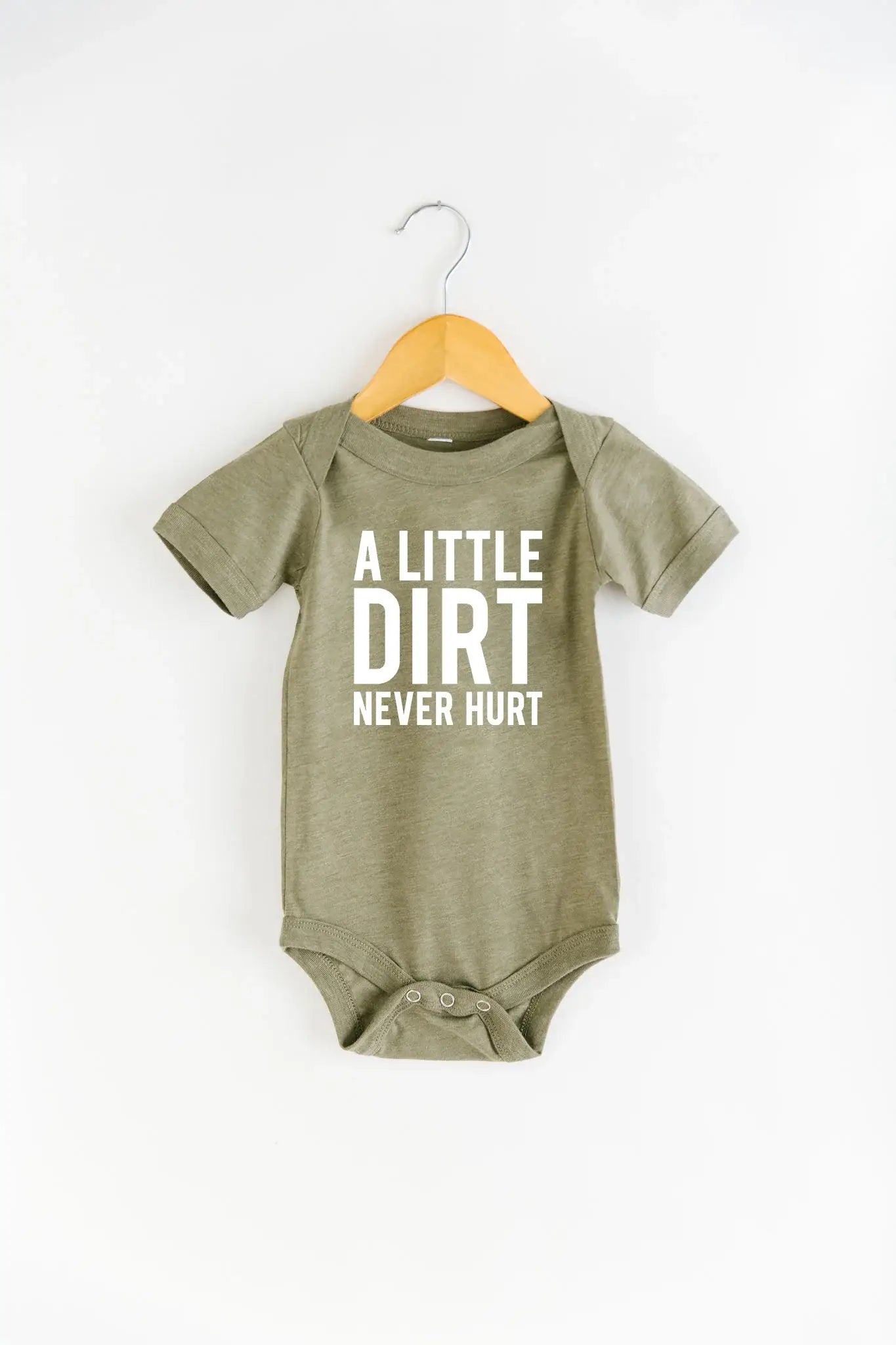 A Little Dirt Never Hurt Baby Bodysuit Onesie Baby Clothing