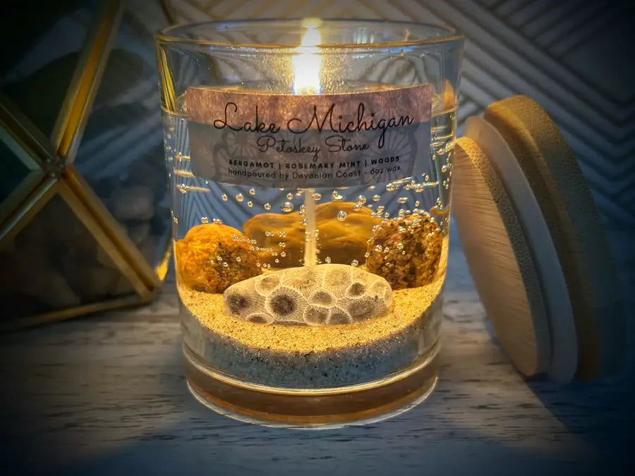 Lake Michigan Petoskey Stone Gel Candle – Medium 6oz Wax