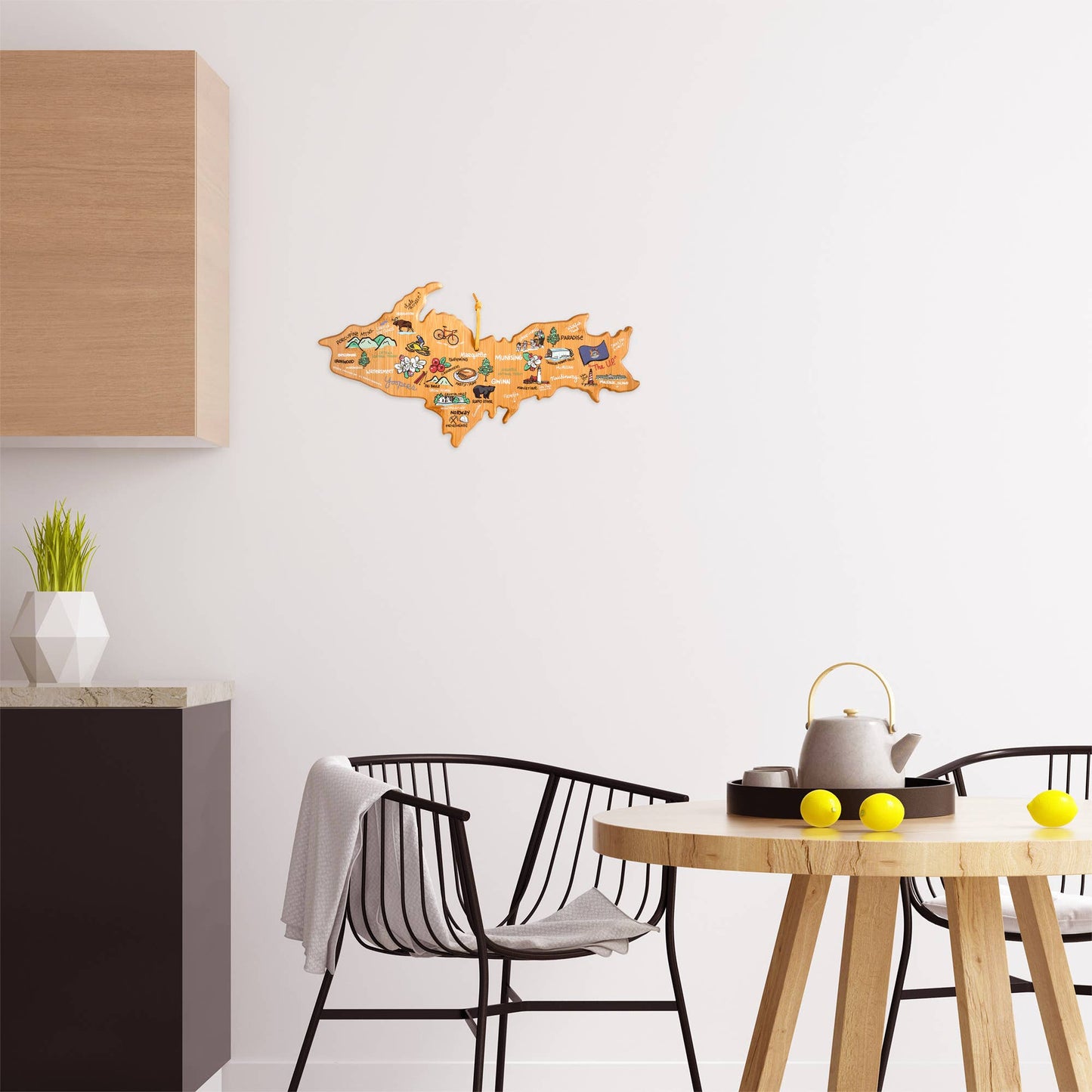 Michigan Upper Peninsula Cutting Board with Art by Fish Kiss