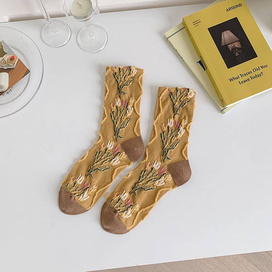 Brown retro flower breathable mid-tube women's socks