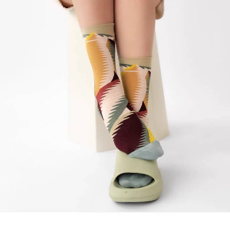 Retro oil painting style colorful print mid-calf socks