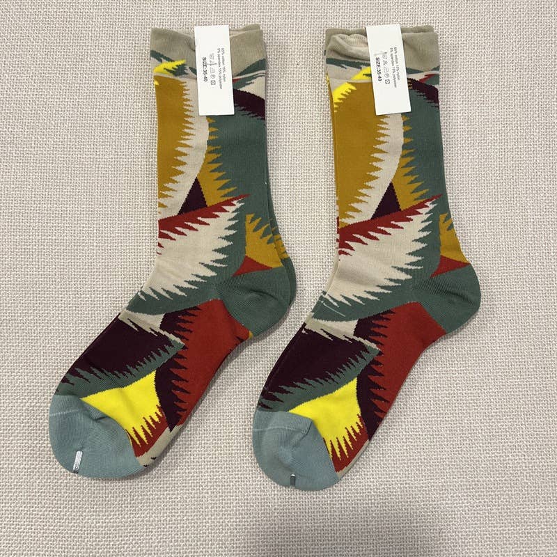 Retro oil painting style colorful print mid-calf socks