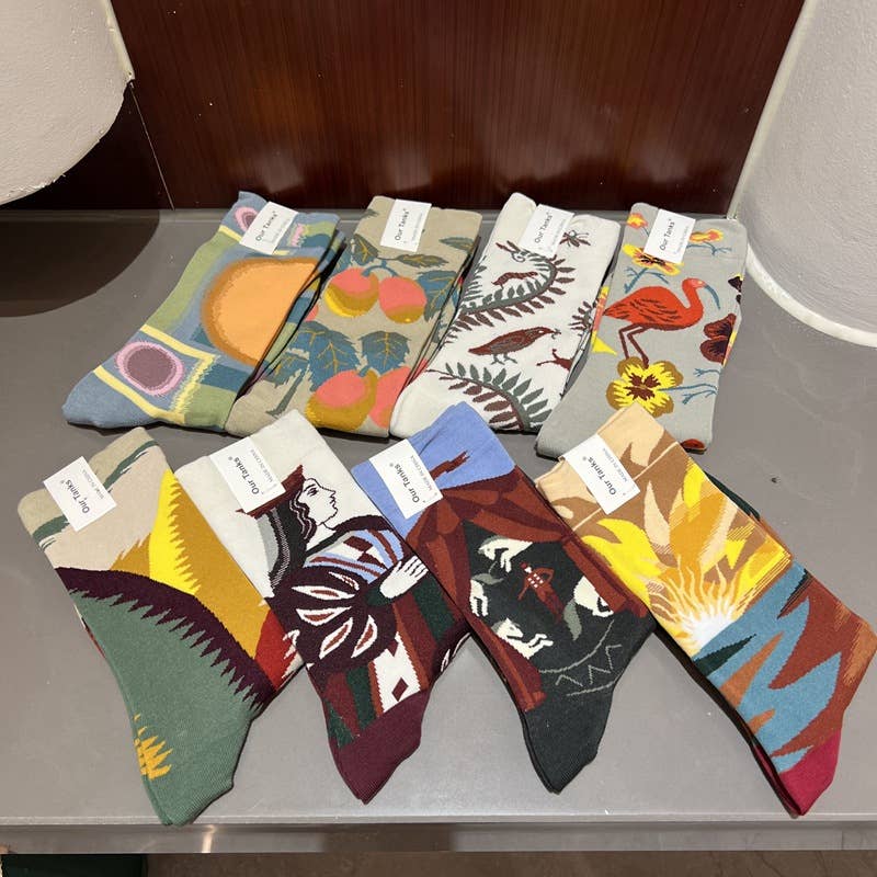 Retro oil painting style colorful print mid-calf socks