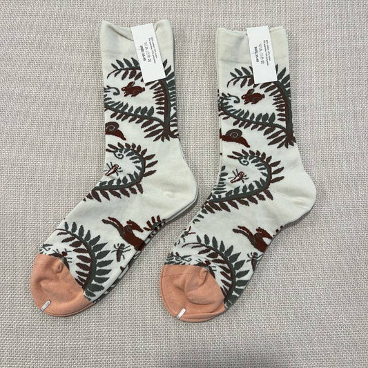 Retro oil painting style colorful print mid-calf socks